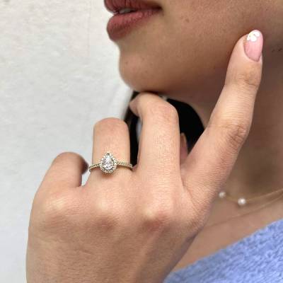 Δαχτυλίδι σε Ροζέτα με Λευκές Πέτρες Ζιργκόν 14 Καράτια