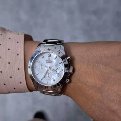 Ρολόι Guess PEONY με Μαύρο Λουράκι GW0107L2