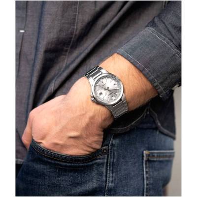 Casio Edifice με Ασημί Μπρασελέ EFV-C120D-1AEF
