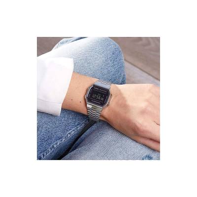 Casio Vintage Ψηφιακό Ρολόι Μπαταρίας με Μεταλλικό Μπρασελέ  A-168WEM-1EF